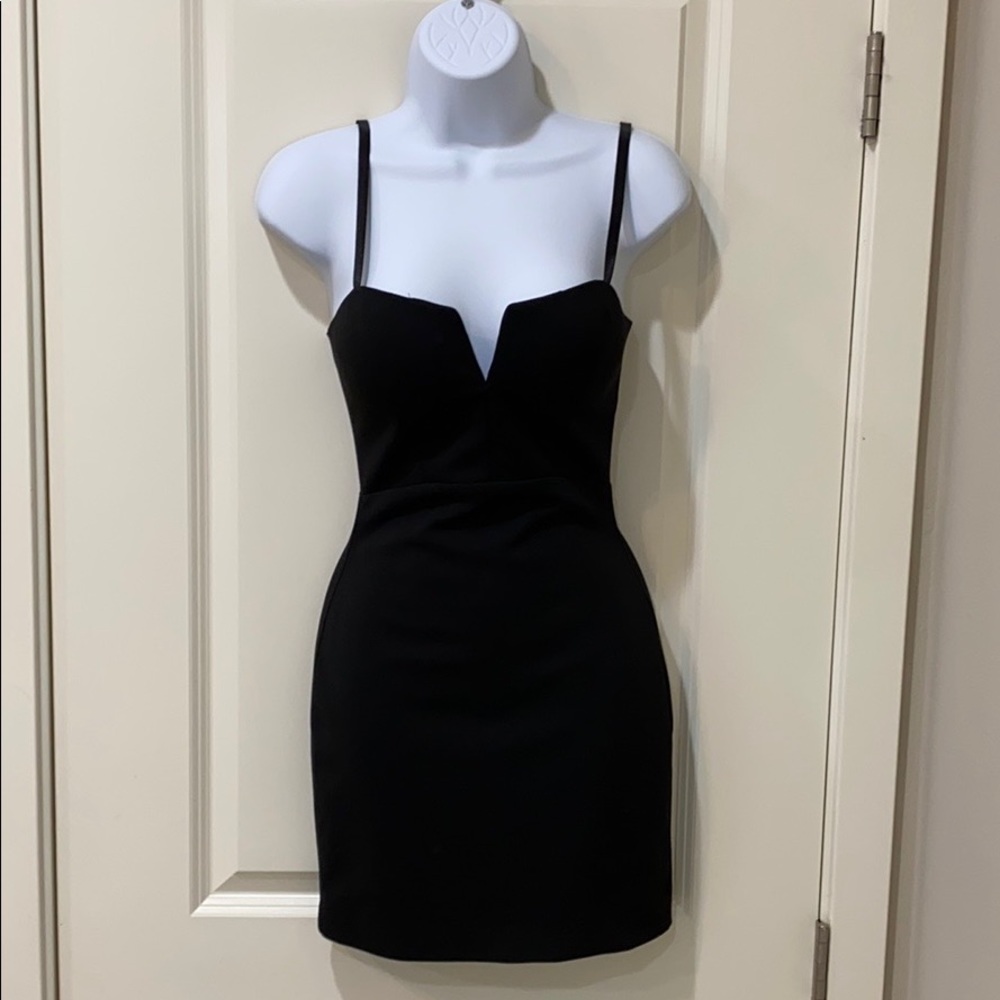 Xs size 4 Missguided black cocktail dress